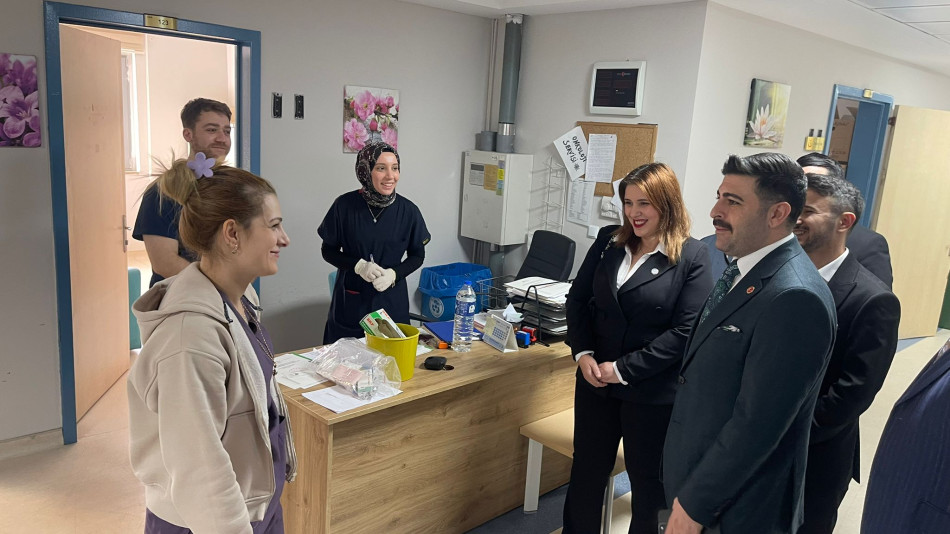 GENEL BAŞKAN OSMAN KAYA VE YÖNETİM HEYETİ, RİZE’DE ÇÖZÜM ODAKLI SAĞLIK ZİYARETLERİNDE BULUNDU.